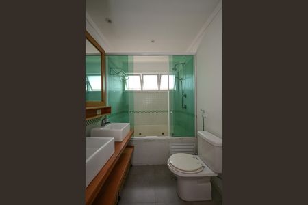 Apartamento para alugar com 200m², 3 quartos e 2 vagasBanheiro Suíte