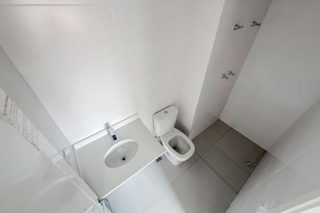 Apartamento à venda com 60m², 2 quartos e 2 vagasBanheiro da Suíte