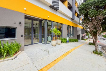 Apartamento à venda com 60m², 2 quartos e 2 vagasFachada