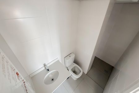 Apartamento à venda com 60m², 2 quartos e 2 vagasBanheiro Social