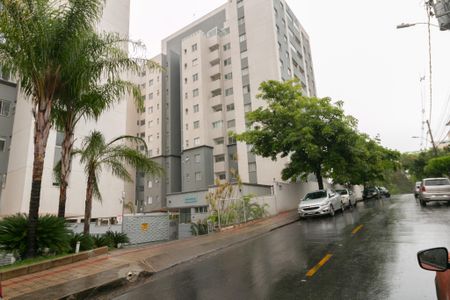 Apartamento para alugar com 56m², 2 quartos e 1 vaga