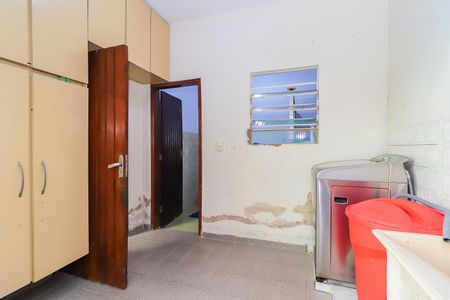 Casa à venda com 190m², 3 quartos e 2 vagasÁrea de Serviço