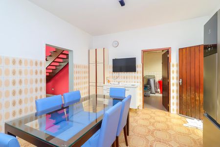 Casa à venda com 190m², 3 quartos e 2 vagasCozinha 1