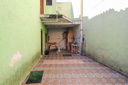 Casa à venda com 190m², 3 quartos e 2 vagasQuintal