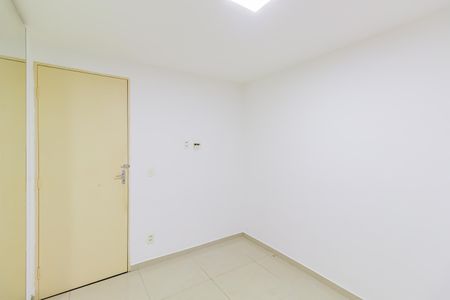 Quarto 1 de apartamento para alugar com 2 quartos, 45m² em Parque Santo Antônio, São Paulo