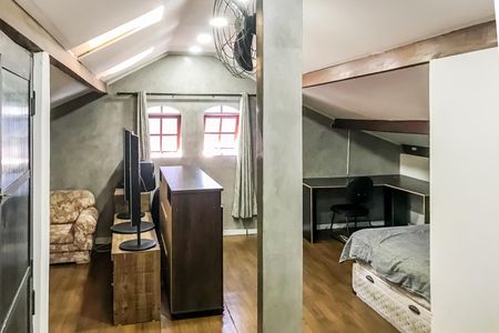 Casa à venda com 350m², 5 quartos e 5 vagasQuarto 4