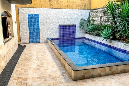 Casa à venda com 350m², 5 quartos e 5 vagasPiscina