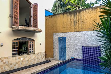 Casa à venda com 350m², 5 quartos e 5 vagasPiscina