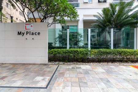 Apartamento para alugar com 66m², 2 quartos e 1 vagaFachada