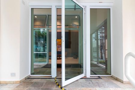 Apartamento para alugar com 66m², 2 quartos e 1 vagaEntrada