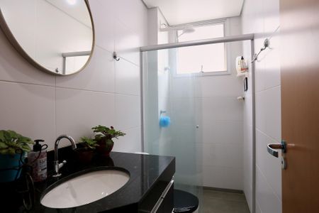 Apartamento à venda com 79m², 3 quartos e 2 vagasBanheiro