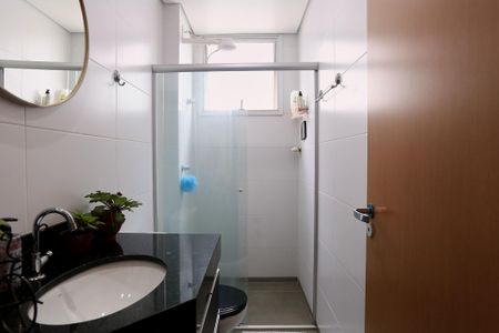 Apartamento à venda com 79m², 3 quartos e 2 vagasBanheiro