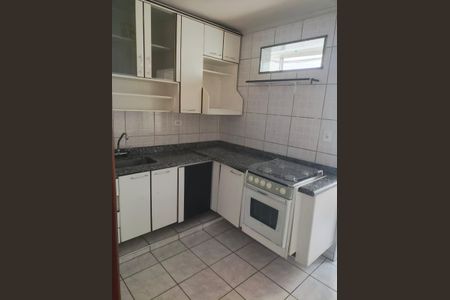 Cozinha de apartamento à venda com 2 quartos, 62m² em Jardim Santa Edwirges, Guarulhos