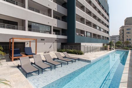 Apartamento para alugar com 27m², 1 quarto e sem vagaÁrea comum - Piscina