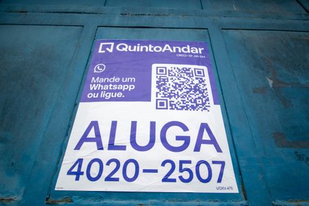 Casa para alugar com 1000m², 5 quartos e 4 vagasFachada