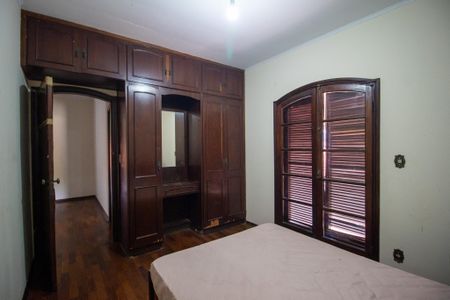 Casa para alugar com 1000m², 5 quartos e 4 vagasQuarto 2