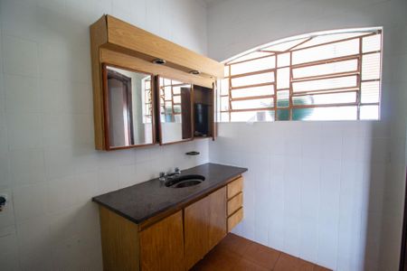 Casa para alugar com 1000m², 5 quartos e 4 vagasBanheiro da Suíte 1