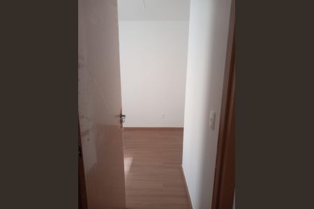 Quarto de apartamento para alugar com 2 quartos, 50m² em Costa E Silva, Porto Alegre