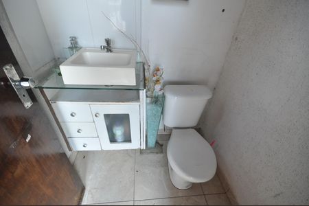 Casa à venda com 300m², 5 quartos e 4 vagasLavabo