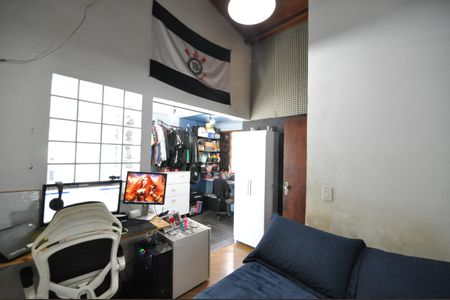 Casa à venda com 300m², 5 quartos e 4 vagasSuíte 3