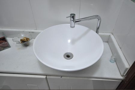 Casa à venda com 300m², 5 quartos e 4 vagasBanheiro de serviço