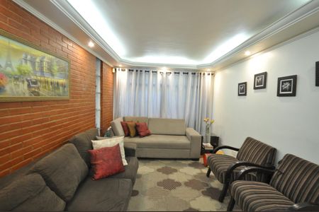 Casa à venda com 300m², 5 quartos e 4 vagasSala