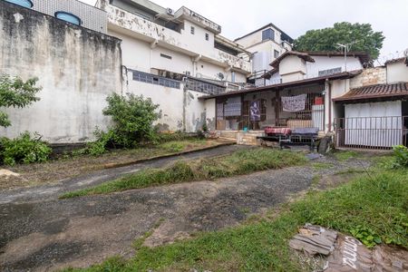 Casa à venda com 360m², 1 quarto e 10 vagasQuintal