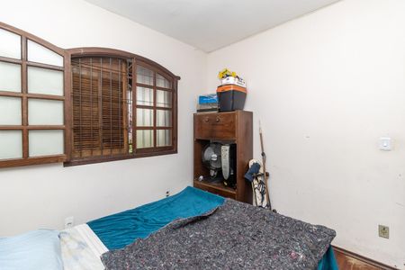 Quarto de casa à venda com 1 quarto, 360m² em Ouro Preto, Belo Horizonte