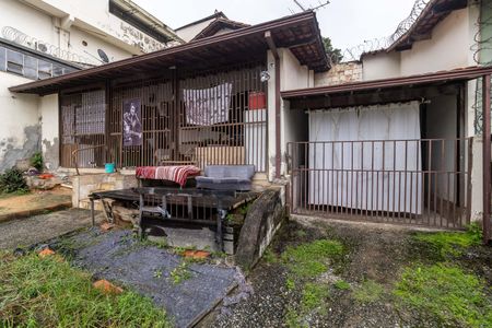 Casa à venda com 360m², 1 quarto e 10 vagasQuintal