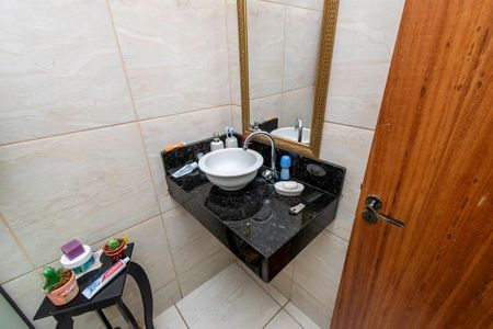 Casa à venda com 160m², 2 quartos e 1 vagaBanheiro da Suíte 1