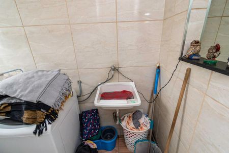 Casa à venda com 160m², 2 quartos e 1 vagaÁrea de Serviço