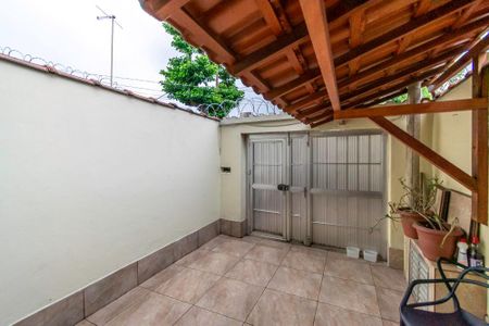 Casa à venda com 160m², 2 quartos e 1 vagaVaranda e Garagem