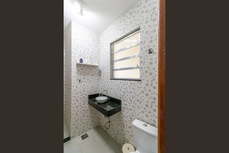 Casa à venda com 160m², 2 quartos e 1 vagaBanheiro da Suíte 2