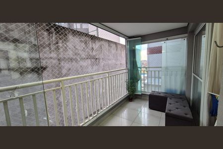 Apartamento à venda com 73m², 2 quartos e 1 vagaVaranda