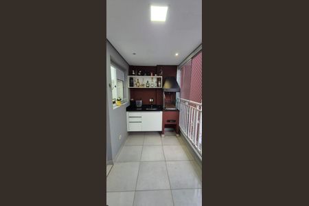 Apartamento à venda com 73m², 2 quartos e 1 vagaVaranda