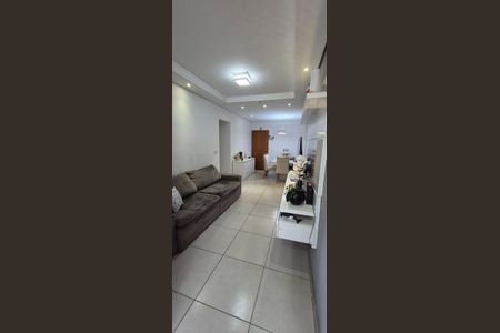 Apartamento à venda com 73m², 2 quartos e 1 vagaSala