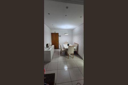 Apartamento à venda com 73m², 2 quartos e 1 vagaSala de jantar