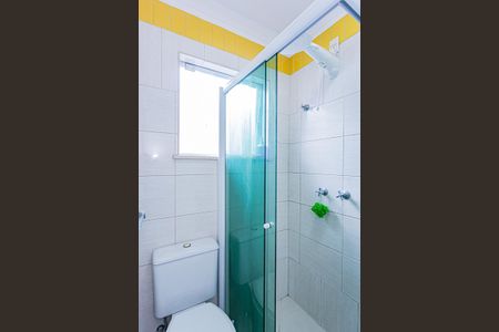 Casa à venda com 180m², 3 quartos e 2 vagasBanheiro suite 2