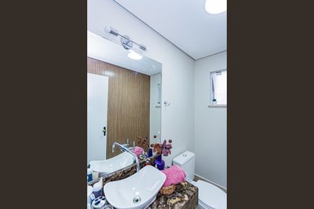 Casa à venda com 180m², 3 quartos e 2 vagasLavabo