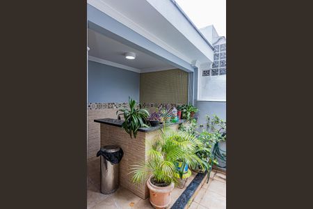 Casa à venda com 180m², 3 quartos e 2 vagasÁrea de Serviço