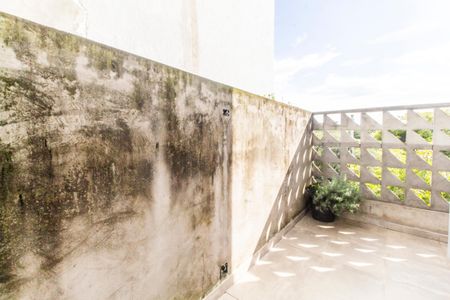 Casa de condomínio à venda com 385m², 4 quartos e 6 vagasCorredor