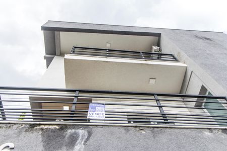 Casa de condomínio à venda com 385m², 4 quartos e 6 vagasVista da Rua