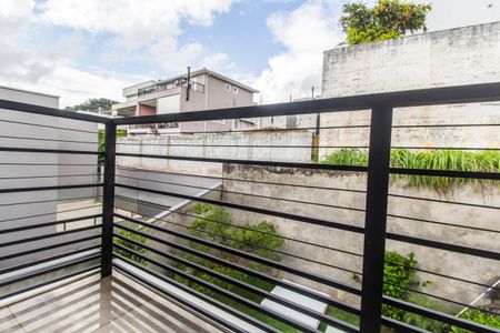 Casa de condomínio à venda com 385m², 4 quartos e 6 vagasVaranda