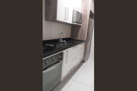 Cozinha de apartamento para alugar com 2 quartos, 64m² em Marapé, Santos