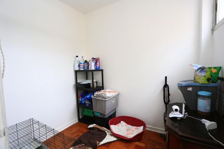 Apartamento à venda com 74m², 2 quartos e 1 vagaÁrea de Serviço