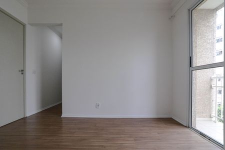 Sala de apartamento para alugar com 3 quartos, 45m² em Vila Mogilar, Mogi das Cruzes