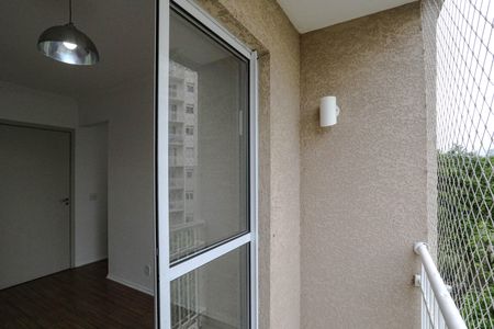 Sacada de apartamento para alugar com 3 quartos, 45m² em Vila Mogilar, Mogi das Cruzes