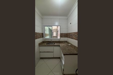 Apartamento à venda com 70m², 2 quartos e 2 vagasCozinha