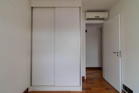 Apartamento para alugar com 158m², 2 quartos e 2 vagas Apartamento para alugar com 158m², 2 quartos e 2 vagasSuíte 1
