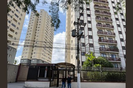 Apartamento para alugar com 89m², 2 quartos e 2 vagasFachada